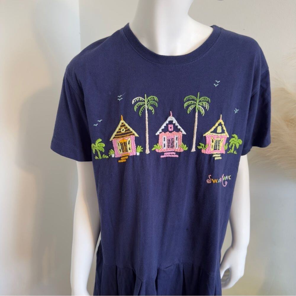 Vtg 90s Swan Magic Hand Embroidered Tropical Houses T-Shirt Dress Navy S/M - Picture 2 of 13